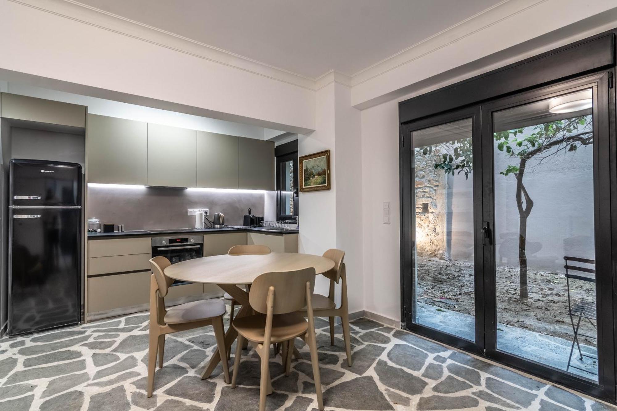 Apartament Aris In Kolonaki Ateny Zewnętrze zdjęcie